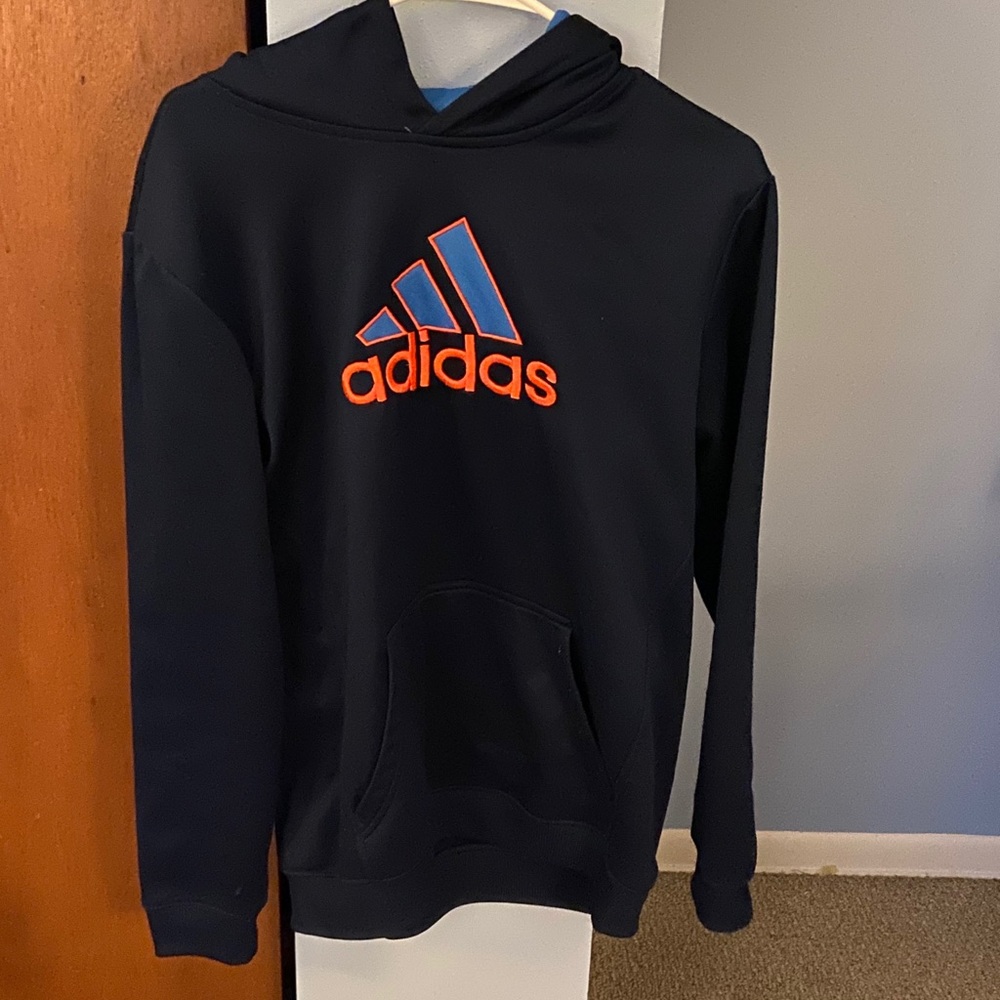 Adidas Sweatshirt